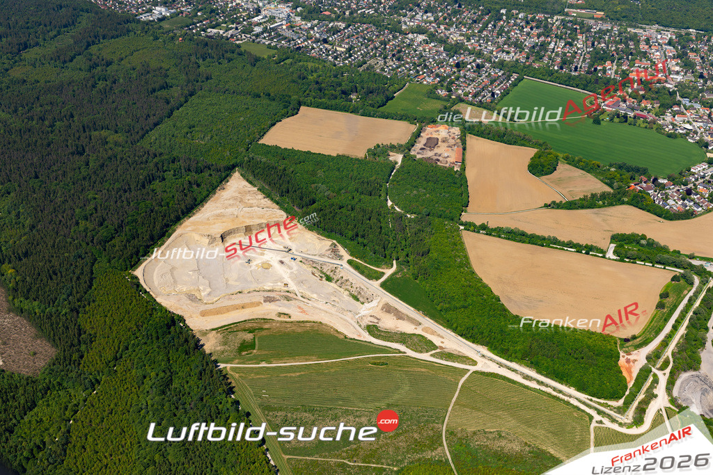 Das Luftbild der Stadt Planegg wurde 2021 vom Flugzeug heraus erstellt (keine Drohne) Aufnahmehöhe ca.450 Meter- hohe Bildauflösung und Druck-Qualität garantiert!