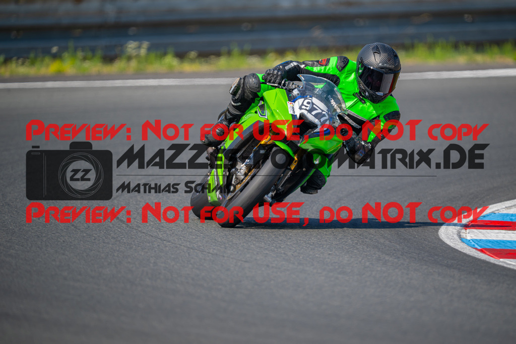 MaZZes-Fotomatrix-20260805-527140 | OPEN