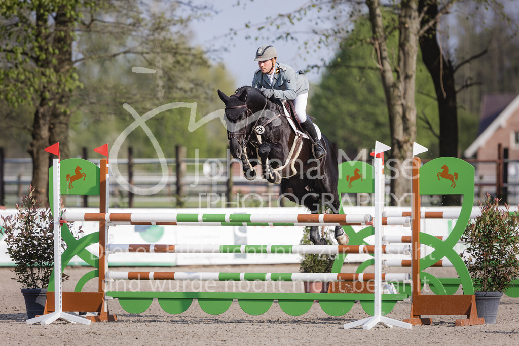 220426_Mühlen_05SprgPf-M-551 | Mühlen Late Entry
26.04.2022
05 Springpferdeprüfung Kl.M* 5-7j.