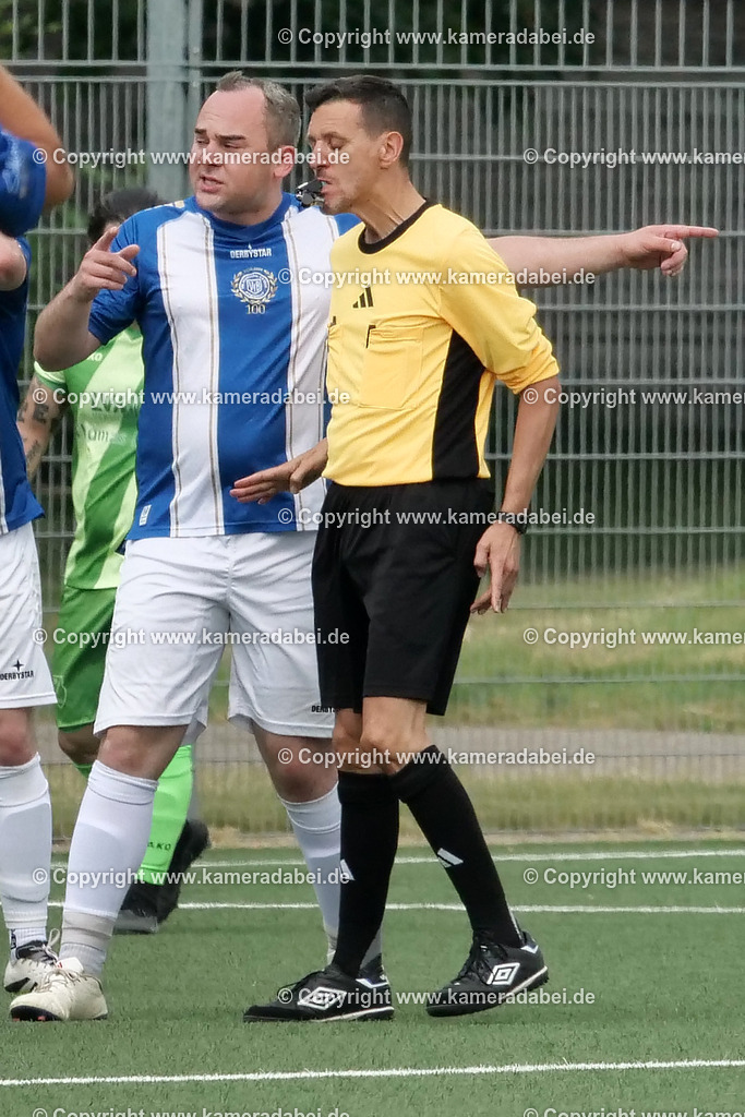Fußball : Bezirksliga : SV 08/29 Friedrichsfeld - Alemannia Pfalzdorf am 30.05.2026 in Voerde Friedrichsfeld | Fußball : Bezirksliga : SV 08/29 Friedrichsfeld - Alemannia Pfalzdorf am 30.05.2026 in Voerde Friedrichsfeld - Realisiert mit Pictrs.com