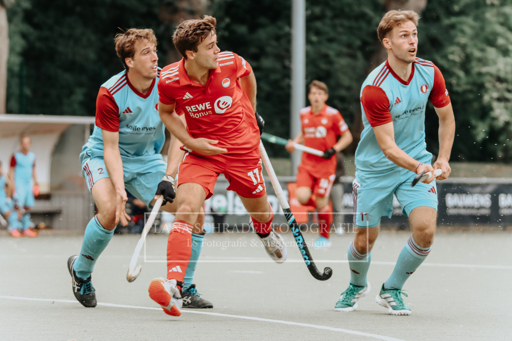 Herren_Bundesliga_02_F_RWK-UHC_21.09.25_Köln (348 von 471) | lanaschraderfotografie - Realisiert mit Pictrs.com