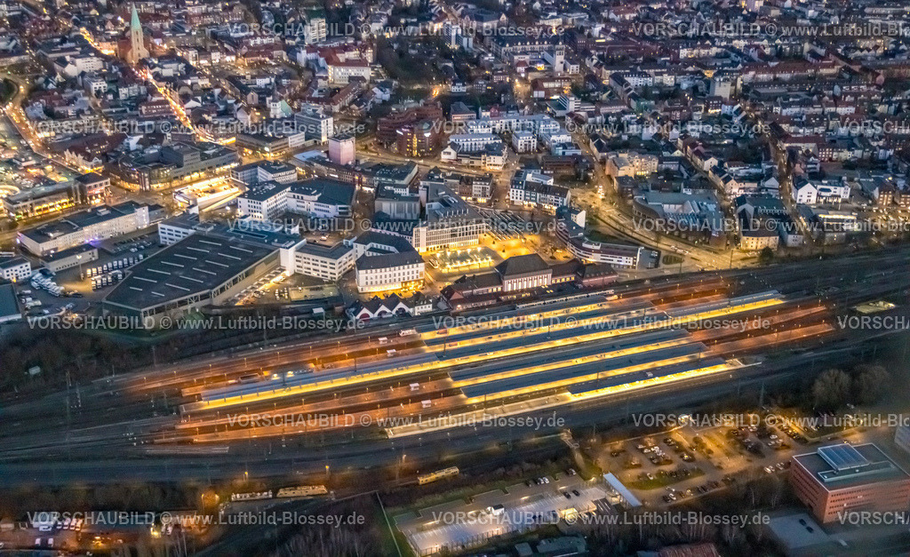 Hamm230102882 | Luftbild, City mit Hauptbahnhof, Nachtaufnahme, Nachtflug, Bockum-Hövel, Hamm, Ruhrgebiet, Nordrhein-Westfalen, Deutschland