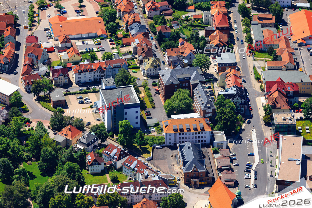 Die Luftaufnahme der Stadt Suhl wurde vom UL-Flugzeug heraus erstellt ( keine Drohne )- hohe Auflösung für beste Qualität