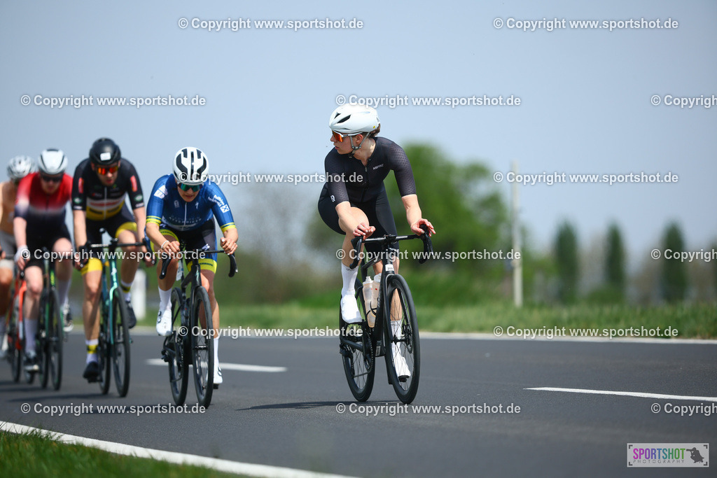536_TRA55763 | Neusiedlersee Radmarathon 2026@sportshot_your_pictrs #yourpictures#roadtowm2029 #nrm #neusiedlerseeradmarathon #neusiedlersee #neusiedlerseetourismus #burgenland #mörbisch #nrm26 #burgenlandtourismus #voglundco #poweredbyburgenlandtourismus #radsport #rad #marathon #ucigranfondo #visitburgenland #ucigranfondoworldseries