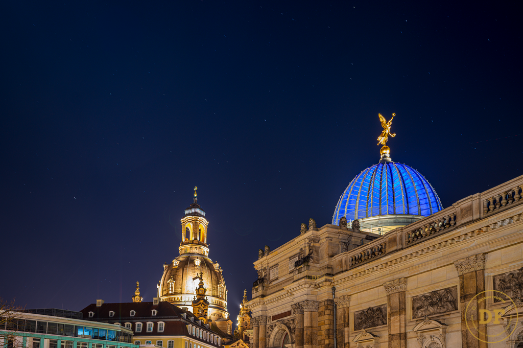 20251228-_DF85369-TOP-FX | Geschenke, Wandbilder und Accessoires mit Motiven aus Dresden und anderen schönen Orten zur Verschönerung Deines zu Hauses und zum verschenken gewünscht? Wähle Deine Lieblingsbild auf dem Produkt Deiner Wahl. 