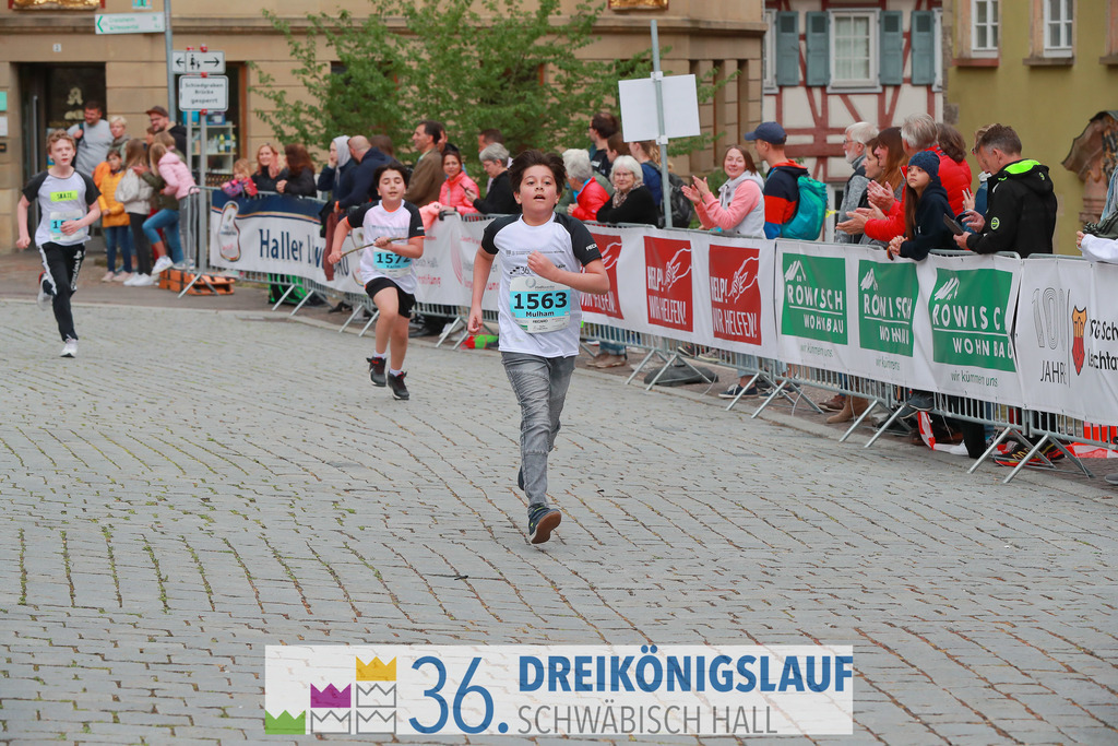 Stadtwerke Schüler und Jugendlauf 1,7km | 3koenigslauf 2022 Stadtwerke Schüler und Jugenlauf 1,7km - Realisiert mit Pictrs.com
