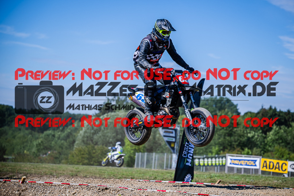 MaZZes_FotoMatrix_220903_1241 | S3