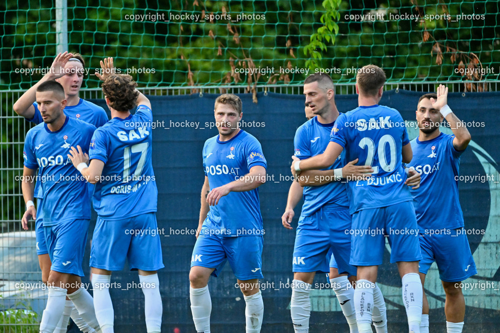 KAC 1909 vs. SAK | Jubel SAK Mannschaft, #7 Hrvoje Jakovljevic SAK, #5 Jakob Geister SAK, #10 Yosifov Svetlozar Angelov SAK, #17 Jan Sasa Ogris-Martic SAK, #14 Nace Erzen SAK, #24 Zoran Vukovic SAK, KAC 1909 vs. SAK, KAC 1909 vs. SAK am 06.09.2024 in Klagenfurt (Sportplatz KAC), Austria, (Photo by Bernd Stefan)