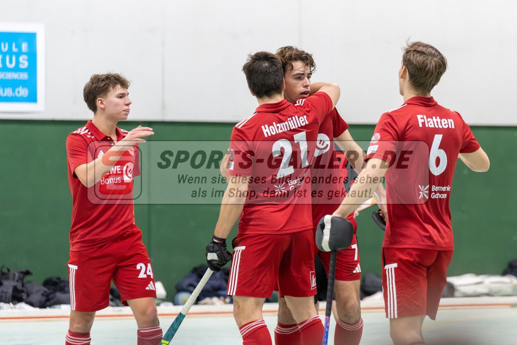 SFE_20251213_0091 | Köln, Deutschland, 13.12.2025:  Hockey 1. Bundesliga Herren Rot-Weiss - DSD Düsseldorf im KTHC Stadion Rot-Weiss Köln Tennis and Hockey Club am 13.12.2025 in Köln, Deutschland. (Foto von Fehrmann)Köln, Germany, 13.12.2025: Hockey 1. Bundesliga Herren Rot-Weiss - DSD Düsseldorf in KTHC Stadion Rot-Weiss Köln Tennis and Hockey Club at 13.12.2025 in Köln, Deutschland. (Foto from Fehrmann)