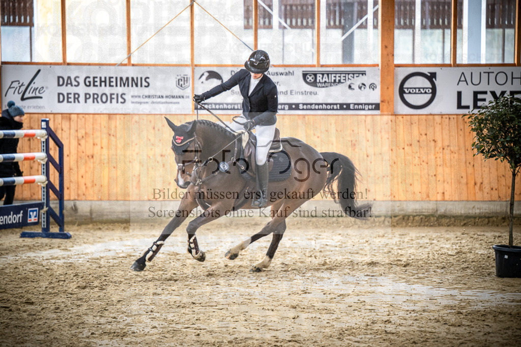 DOS_1625 | Entdecke hochwertige Reitturnierfotos von Foto Oger. Professionell, emotional und authentisch – jetzt Lieblingsmomente im Shop bestellen.Deutschlandweite Turnierfotografie. - Realisiert mit Pictrs.com