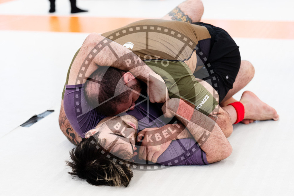 20251122PBB10083 | Athletes compete during the Grappling Industries Berlin Jiu-Jitsu and Grappling Championship, on November 22, 2025 in Berlin, Germany. © photoblackbelt