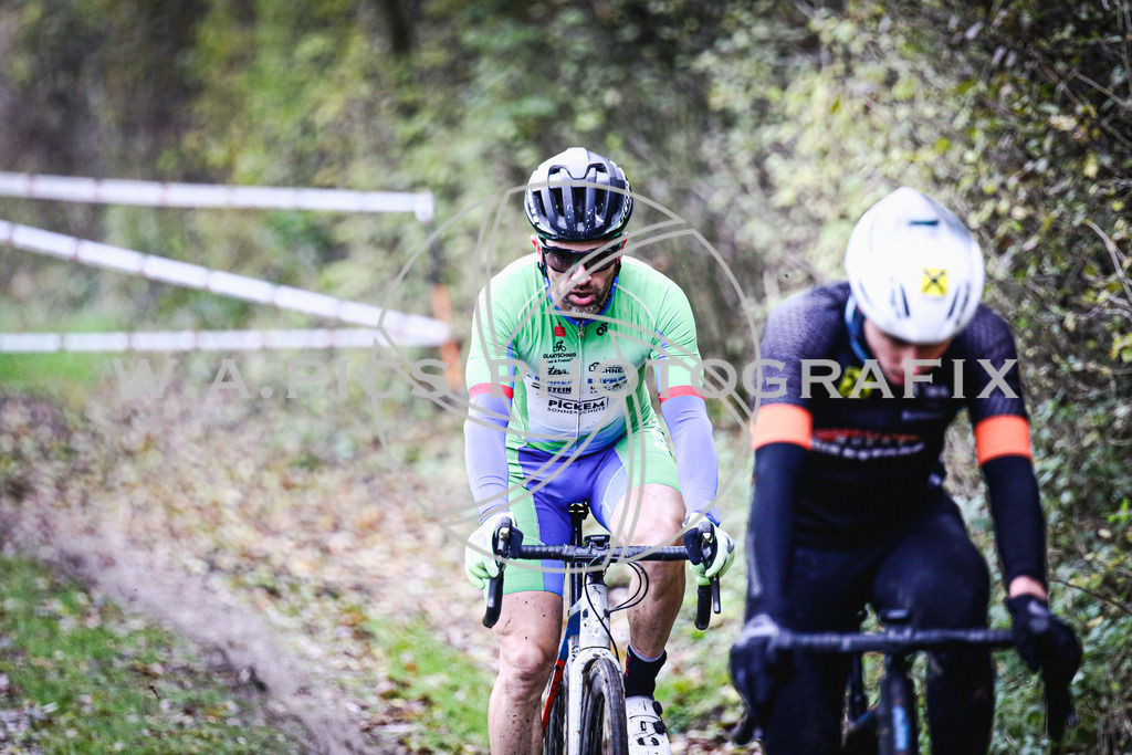 ..... | AUSTRIA, 24.11.24, 3.Radquerfeldein GP um das Sportzentrum Gunskirchen Image shows: Photo: Wapics / Andreas Willdoner