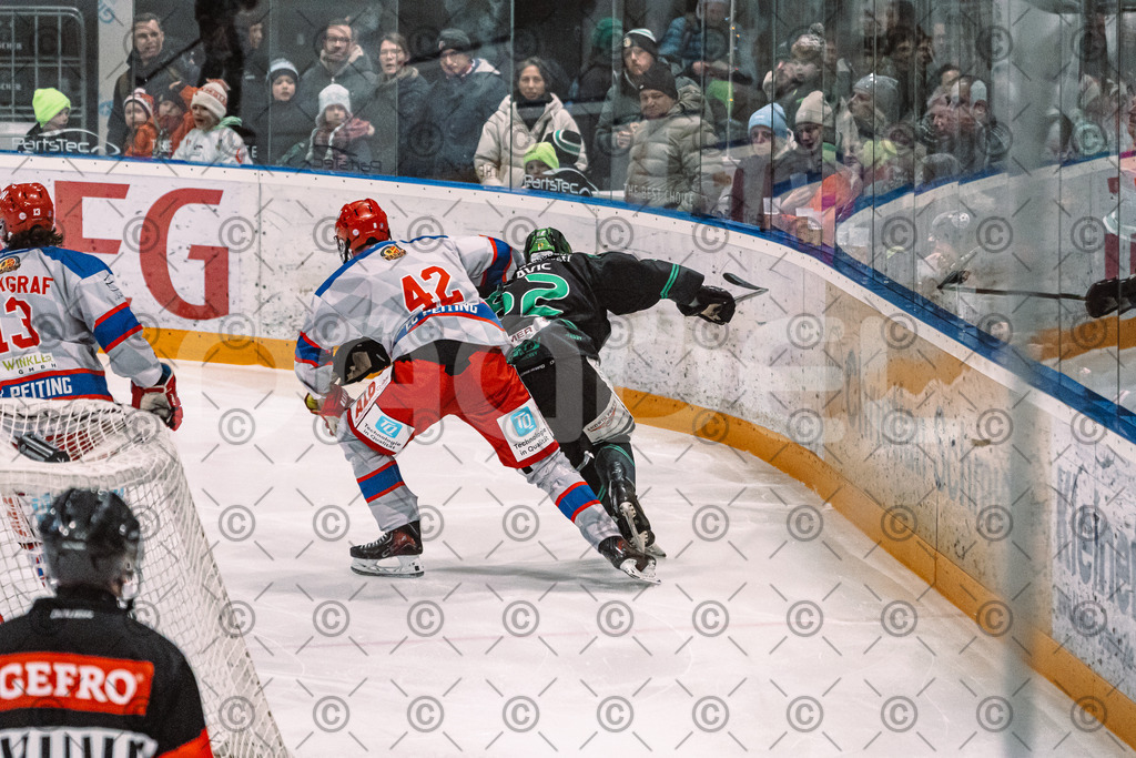 Alligators_vs_Peiting_04_01_2026-020 | Höchstadt Alligators Fotogalerie: Eishockey-Action aus Franken. Professionelle Spielfotos, Portraits & Stadionbilder zum Download. Jetzt entdecken! - Realisiert mit Pictrs.com