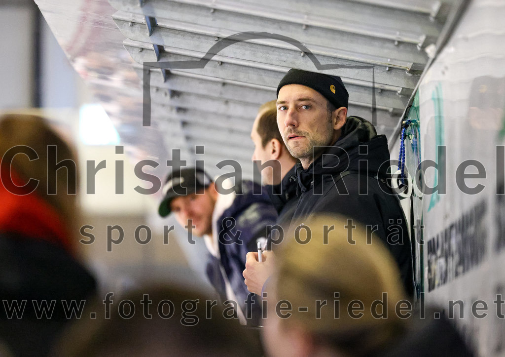 2022-09-25_112_TSV_Erding_gegen_EHC_Klostersee | Erding, Deutschland, 25.09.2022:
Eishockey, Bayernliga 2022 / 2023, Testspiel, TSV Erding gegen EHC Klostersee, Endergebnis: 8:2

Foto: Christian Riedel / fotografie-riedel.net