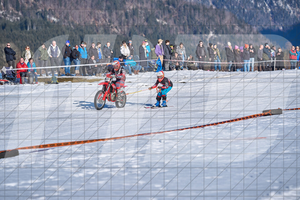 10. Holzknecht Skijöring in Gosau am Dachstein, Oberösterreich, Österreich am 08.02.2025Foto: © 2025 Martin Bihounek / martinbihounek.com | 08.02.2025: 10. Holzknecht Skijöring in Gosau am Dachstein, Oberösterreich, ÖsterreichFoto: © 2025 Martin Bihounek / martinbihounek.comInsta: @martinbihounekcomFB: @martinbihounekphotography