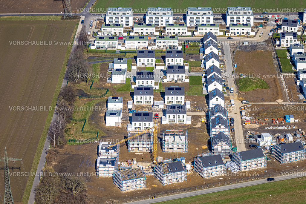Holzwickede230213662 | Luftbild, Neubaugebiet und Baustelle, Wohnpark Emscherquelle in Hohenleuchte auf dem Areal der ehemaligen Emscherkaserne, Holzwickede, Ruhrgebiet, Nordrhein-Westfalen, Deutschland