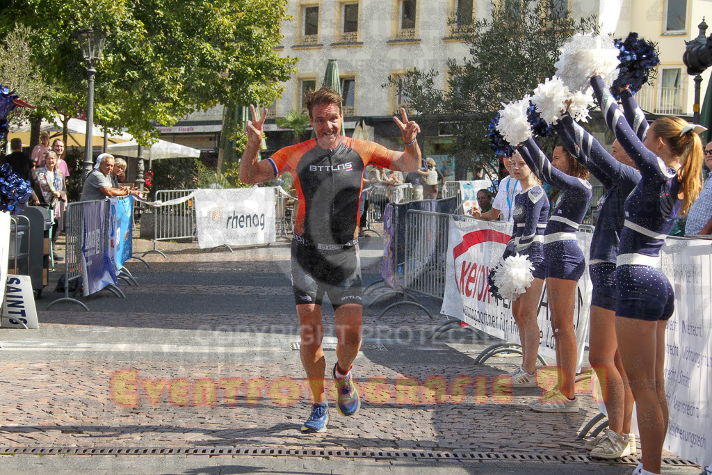 250824_1221_EV4_9181 | Sportfotografie im Rhein-Sieg Kreis, Köln, Bonn, NRW, Rheinland Pfalz, Hessen, etc. Unser Tätigkeitsfeld umfasst den Laufsport vom Volkslauf über den Marathon, Duathlon, Triathon bis zum Ultralauf wie Kölnpfad Ultra oder Schindertrail.