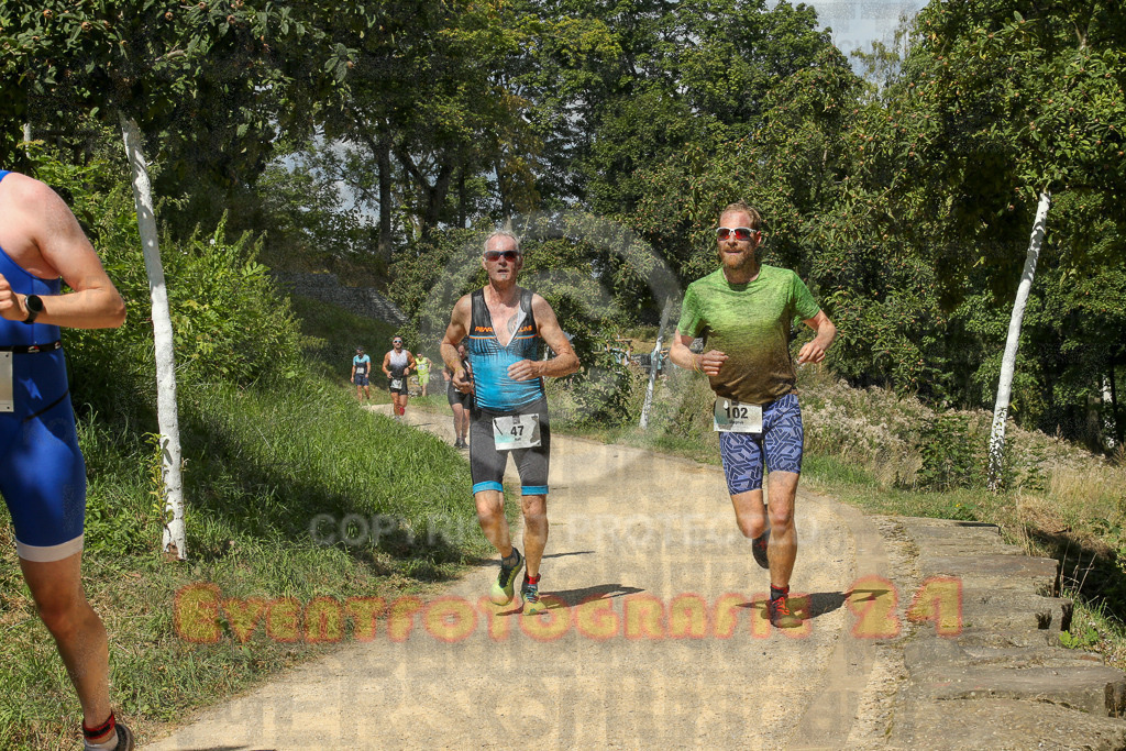 250824_1238_EX1_0038 | Sportfotografie im Rhein-Sieg Kreis, Köln, Bonn, NRW, Rheinland Pfalz, Hessen, etc. Unser Tätigkeitsfeld umfasst den Laufsport vom Volkslauf über den Marathon, Duathlon, Triathon bis zum Ultralauf wie Kölnpfad Ultra oder Schindertrail.