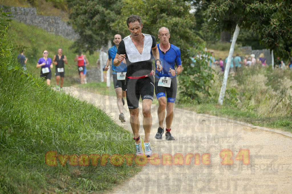 250824_1343_EX1_3440 | Sportfotografie im Rhein-Sieg Kreis, Köln, Bonn, NRW, Rheinland Pfalz, Hessen, etc. Unser Tätigkeitsfeld umfasst den Laufsport vom Volkslauf über den Marathon, Duathlon, Triathon bis zum Ultralauf wie Kölnpfad Ultra oder Schindertrail.