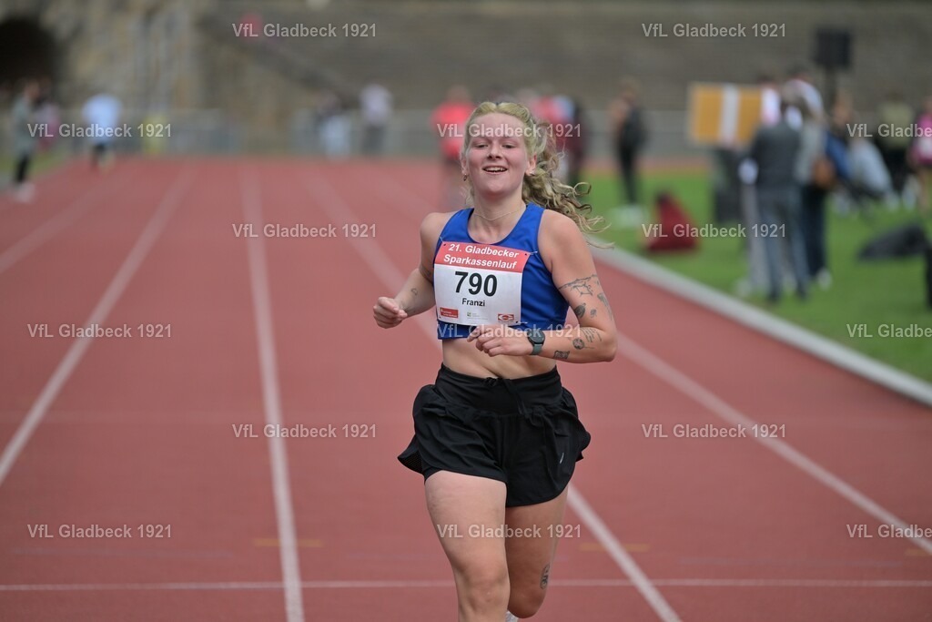 2026-08-23_Sparkassenlauf_10KM_KH_001203 | Die Fotografen - Realisiert mit Pictrs.com