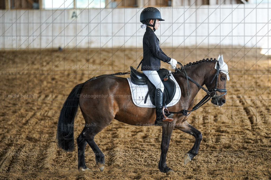 20230518-FAH03574 | Frühjahrsturnier, landberg am Lech, 2023, Reitclub Landsberg, Turnierbilder, Fotos Turnier Landsberg, Fotoagentur Herrmann, Turnierfotografen Bayern, reitsport Fotograf, Pferde Fotograf