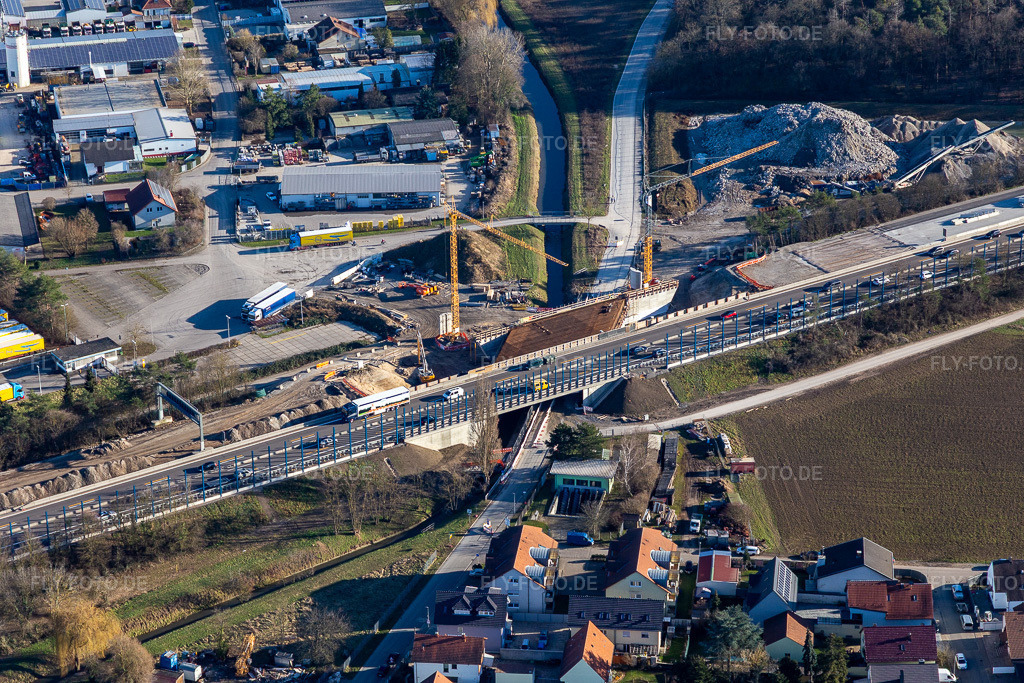 Luftbild: Autobahn- Baustelle zur Erneuerung der Brücke der A5 in Sankt Leon-Rot. im Ortsteil Sankt Leon in St. Leon-Rot im Bundesland Baden-Württemberg in Deutschland. Foto: IMG_125592.jpg vom 21.02.2021 durch Werner Riehm/FLY-FOTO.de