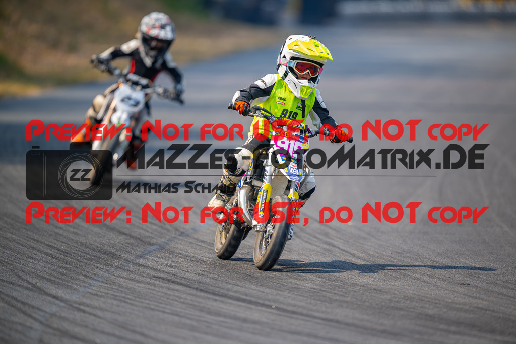 MaZZes-Fotomatrix-20260816-615305 | ROOKIES