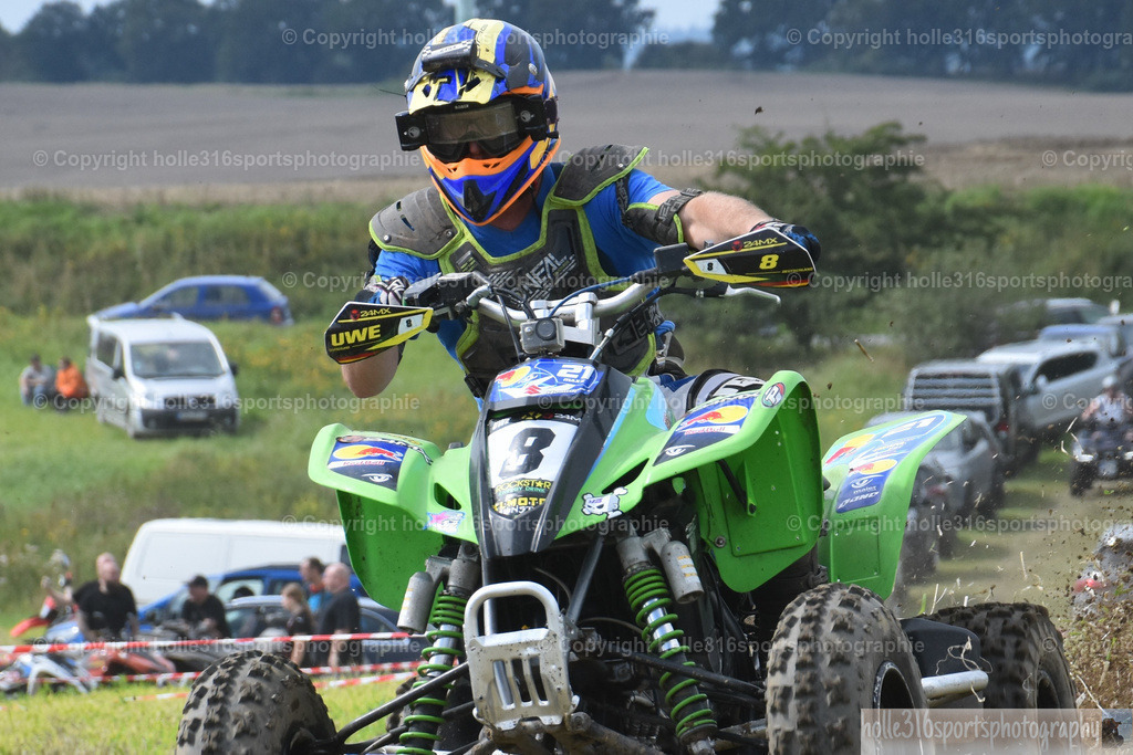 DSC_0466 (2) | Sportfotografie , Motorsport, Motoross, Reitsport, Mointainbike, Enduro,
Landschaft , Outdoor, Eventfotografie, Landschaft, Bilder online bestellen - Realisiert mit Pictrs.com