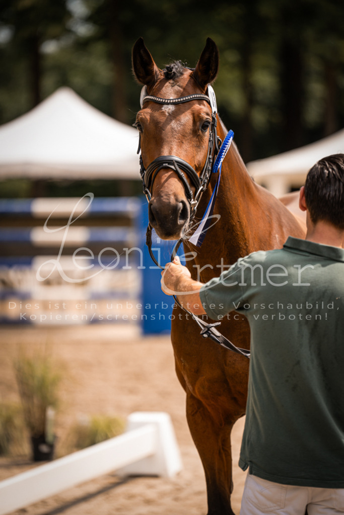 2. Fr00212 | Leoni Ertmer Photography - Realisiert mit Pictrs.com