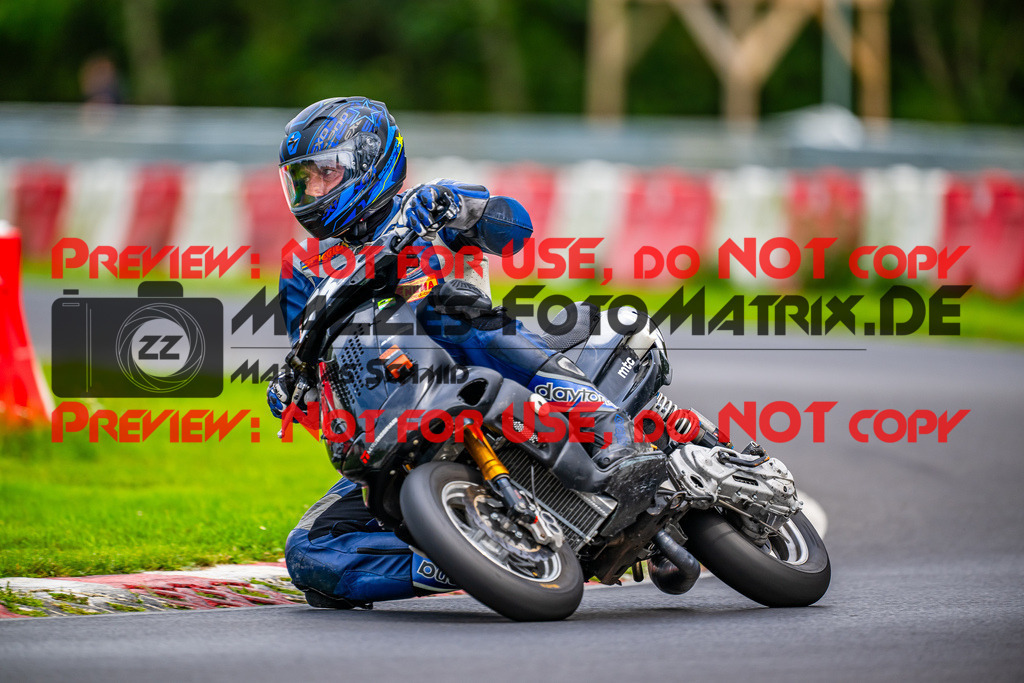 MaZZes_FotoMatrix_230826_7152 | K2