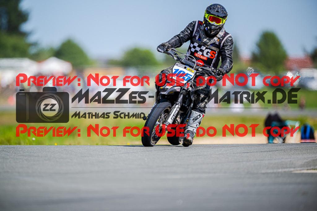 MaZZes_FotoMatrix_220903_3776 | S3