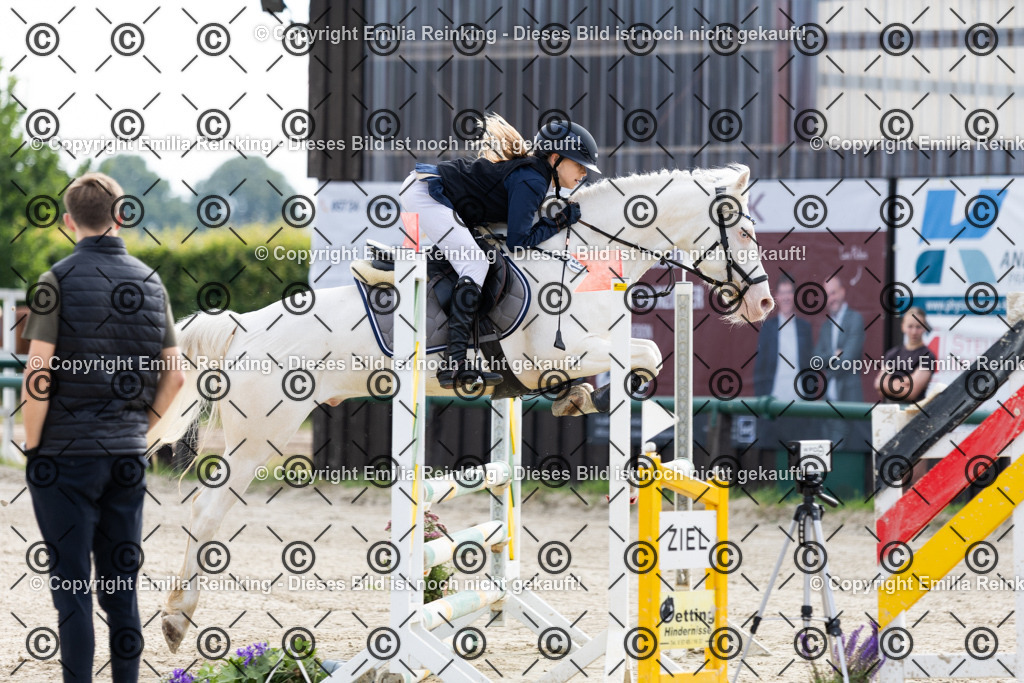 CL5A6061 | Emilia Reinking Fotografie - Realisiert mit Pictrs.com