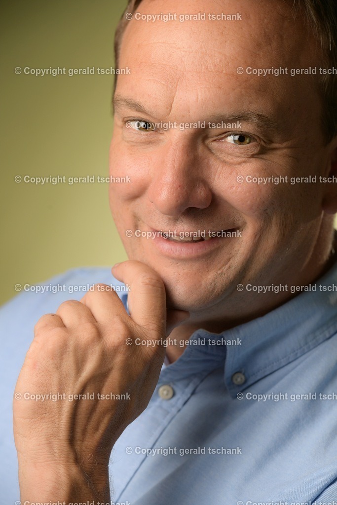 DSC_2373 | Wählen Sie hier bitte Ihr bestes Foto aus, mit diesem Bild wird Ihr Set produziert. Sollten Sie kein Bild wählen oder mehrere suchen wir das Beste aus!