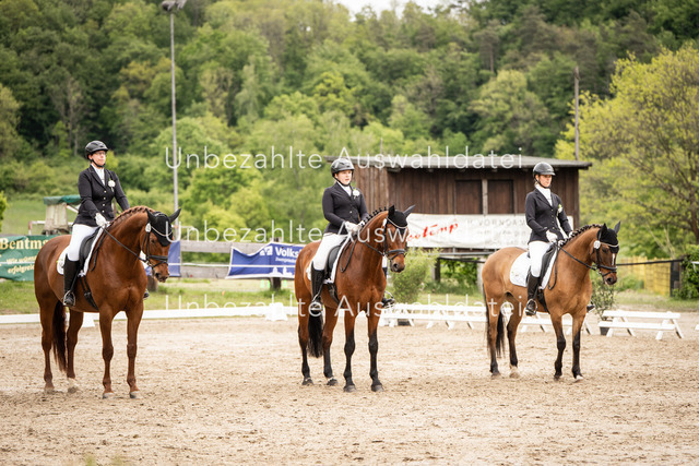 Bad_Meinberg_09370 | saradresslerfotografie - Realisiert mit Pictrs.com