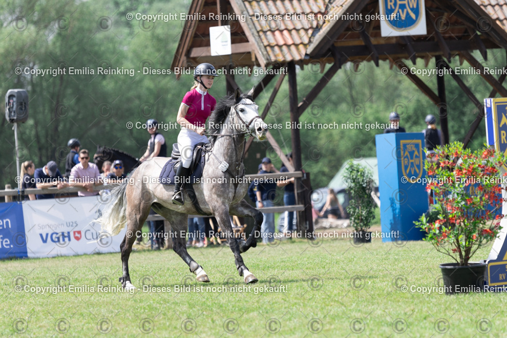 CL5A3279 | Emilia Reinking Fotografie - Realisiert mit Pictrs.com