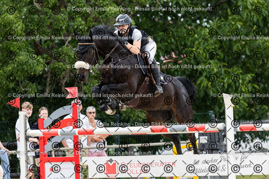 CL5A8058 | Emilia Reinking Fotografie - Realisiert mit Pictrs.com