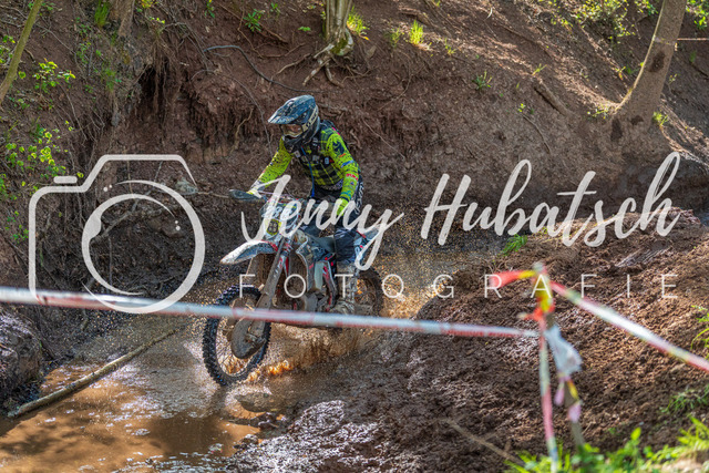 JHF.ECHT.3h.Sonntag.171 | jennyhubatsch-endurofotografie