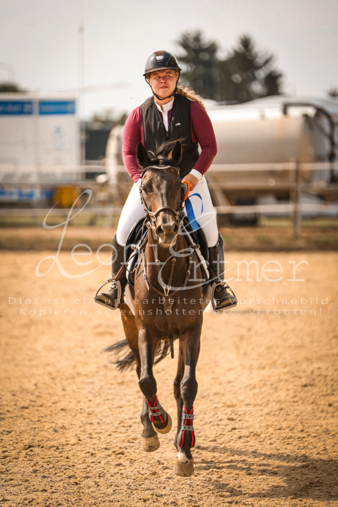 27.SaSpMA00315 | Leoni Ertmer Photography - Realisiert mit Pictrs.com