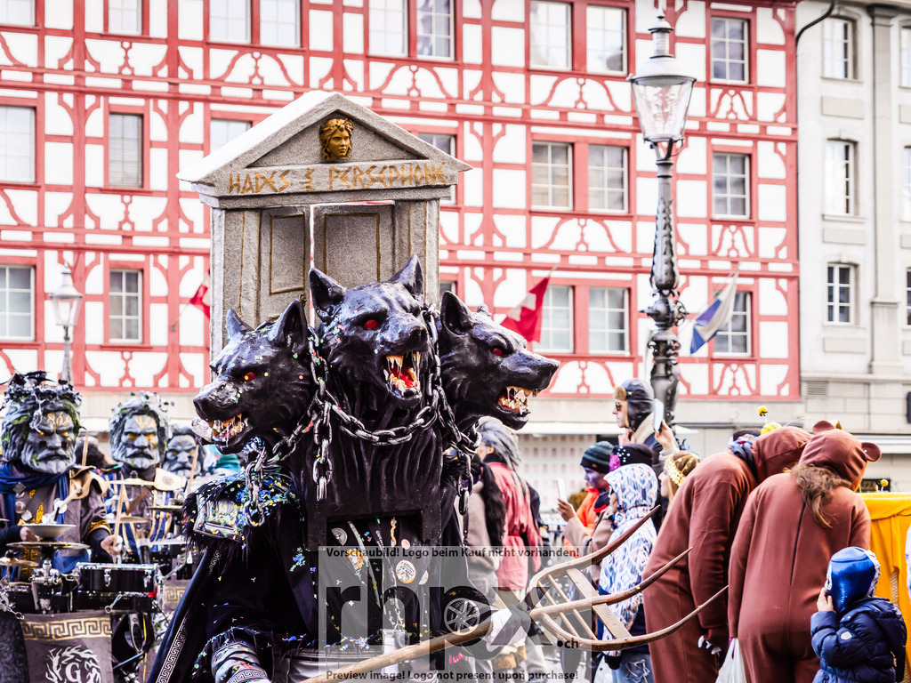 Chendermonschter 2026 | Stimmungsvolle Fotokunst aus Luzern. Erlebe den Pilatus, den See und die Stadt Luzern in exklusiven Aufnahmen in der Fotogalerie & Shop. - Realisiert mit Pictrs.com