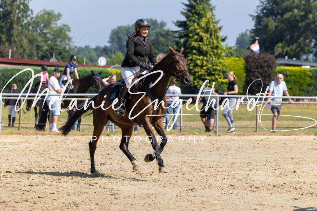 7I8A2084 | melanie-engelhardt-photography - Realisiert mit Pictrs.com