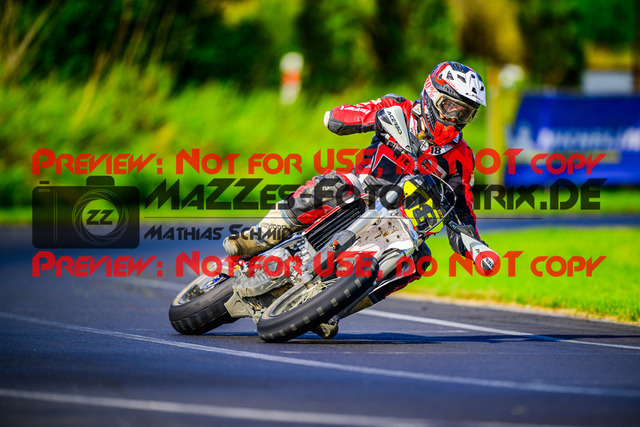 MaZZes_FotoMatrix_240714_6007705_9960 | S1