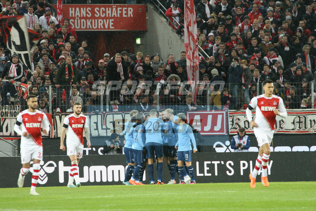 1. FC Köln - VFL Bochum | Bochumer Torjubel - © Sportfoto-Sale (MK) - Realisiert mit Pictrs.com