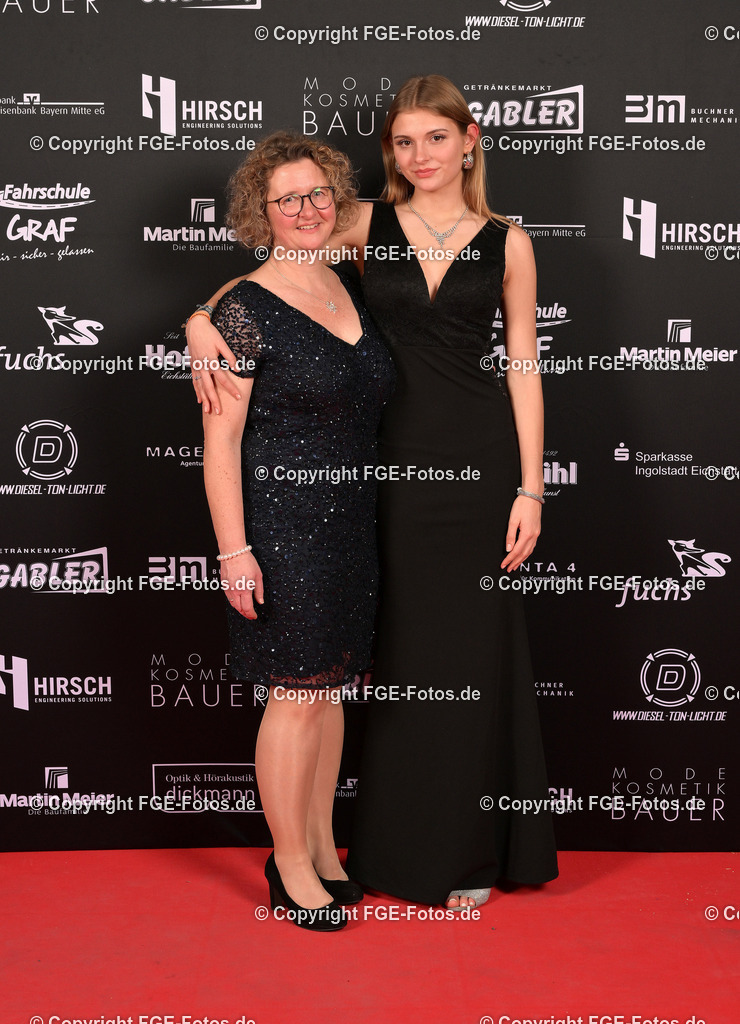 20240113-fge-fotos-0280 | Eröffnungsball der FGE am 13.01.2024 im Alten Stadttheater in Eichstätt. - Realisiert mit Pictrs.com