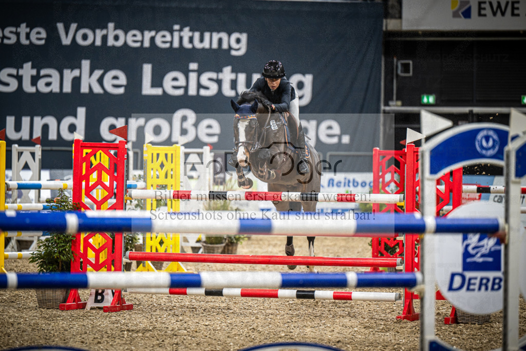 DOS_1321 | Entdecke hochwertige Reitturnierfotos von Foto Oger. Professionell, emotional und authentisch – jetzt Lieblingsmomente im Shop bestellen.Deutschlandweite Turnierfotografie. - Realisiert mit Pictrs.com