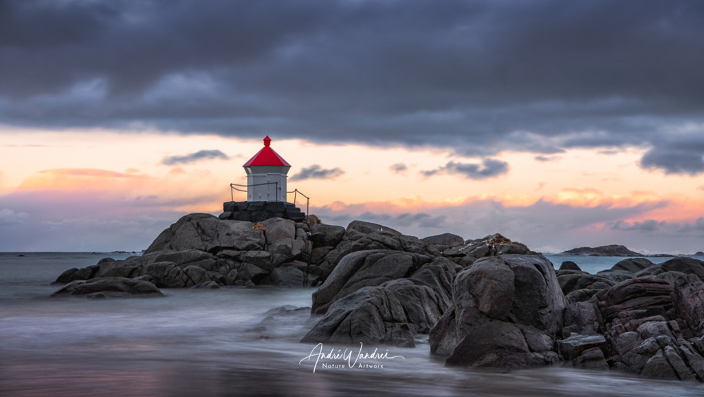Abends am Leuchtturm | Andre Wandrei - Nature Artworx - Realisiert mit Pictrs.com