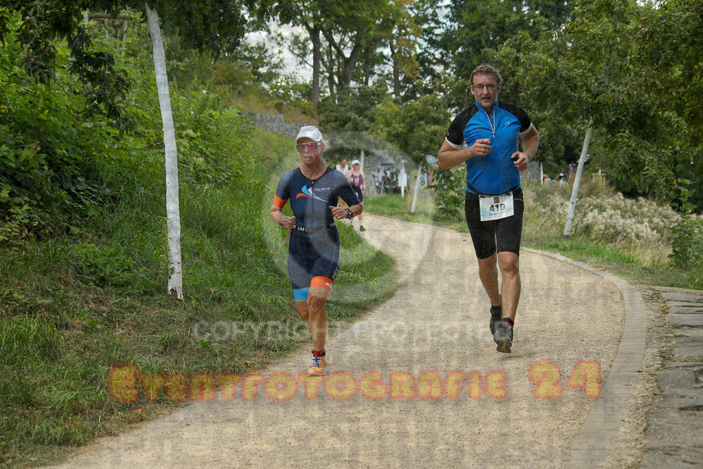 250824_1352_EX1_4055 | Sportfotografie im Rhein-Sieg Kreis, Köln, Bonn, NRW, Rheinland Pfalz, Hessen, etc. Unser Tätigkeitsfeld umfasst den Laufsport vom Volkslauf über den Marathon, Duathlon, Triathon bis zum Ultralauf wie Kölnpfad Ultra oder Schindertrail.