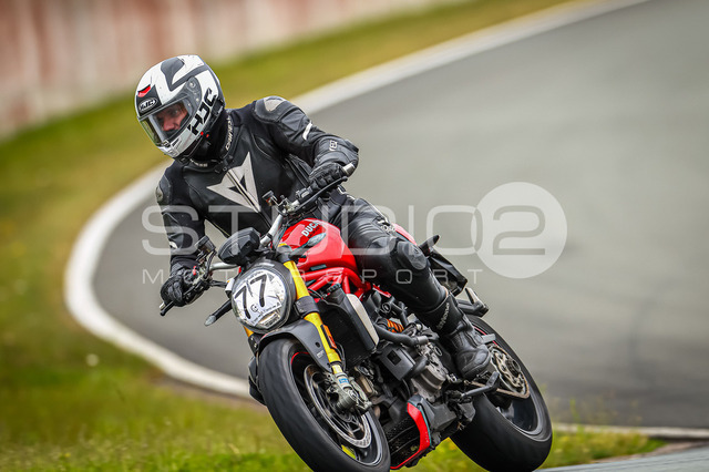 0077-260605BB-010_77 | Deine Full-Service-Agentur für ✔️Videoproduktionen und ✔️Motorsportfotografie Jetzt Angebot anfragen!