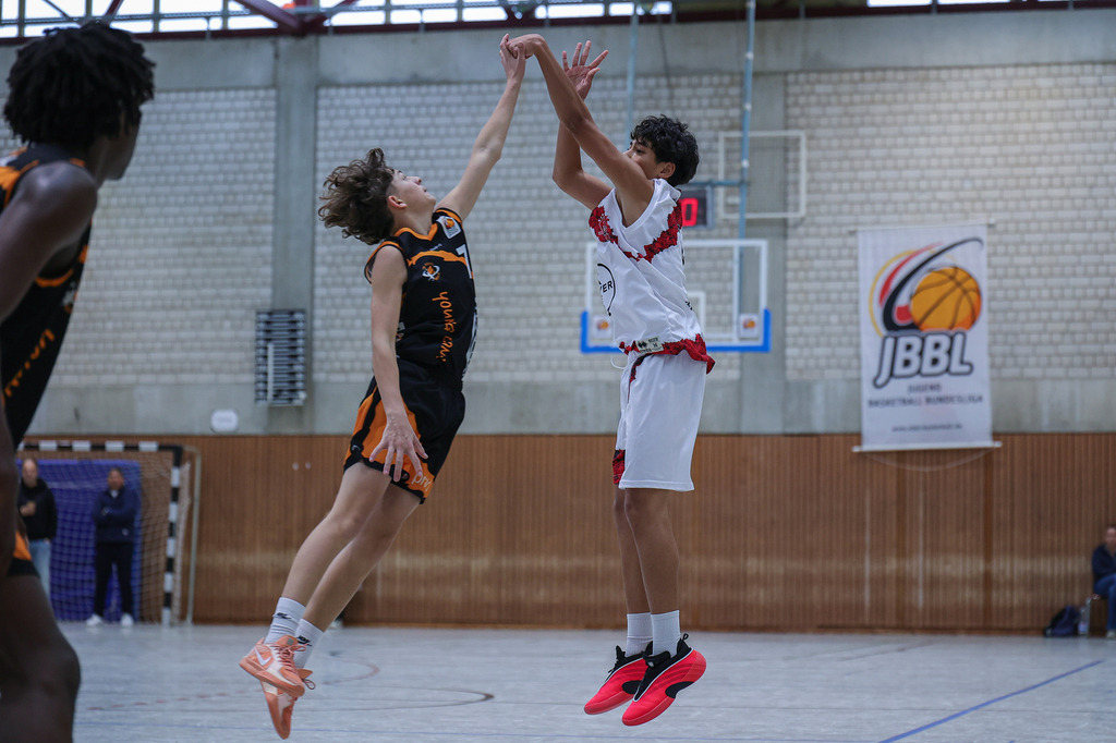JBBL BAYER GIANTS vs Young Lions Wuppertal-70 | Fotos von Basketballspielen aus dem Raum NRW fotografiert von Gero Mueller-Laschet und Daniel Schaefer - Realisiert mit Pictrs.com