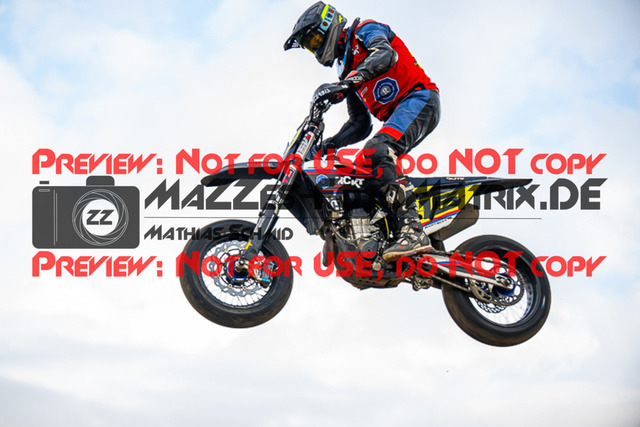 MaZZes_FotoMatrix_230702_0071 | UE40