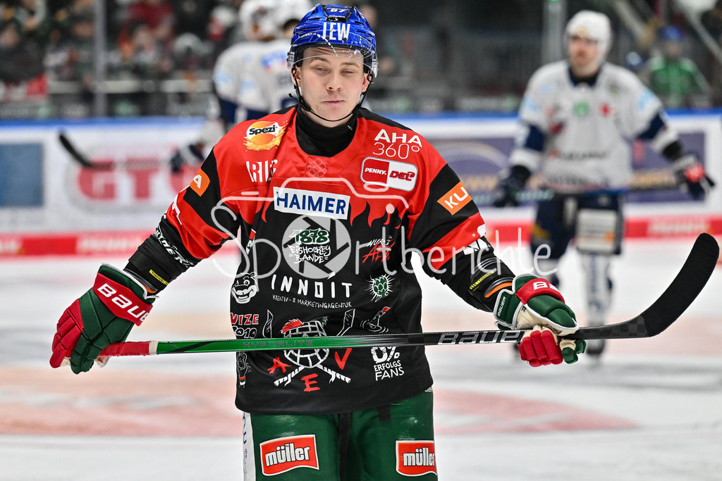 Augsburger Panther - Iserlohn Roosters | Im Bild Florian ELIAS (Augsburger Panther #67) / Freisteller / Einzelfoto / DEL: Augsburger Panther - Iserlohn Roosters, Curt Frenzel Stadion am 17.11.2024